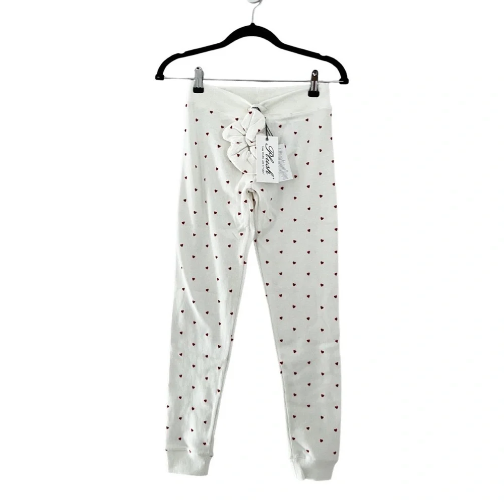 NWT PLUSH Revolve Thermal Heart Pajama + Scrunchie Set Sz XS - Picture 6 of 9